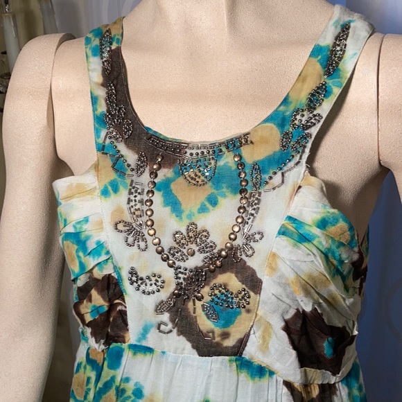 Alberto Makali Sleeveless Dress - Picture 2 of 7